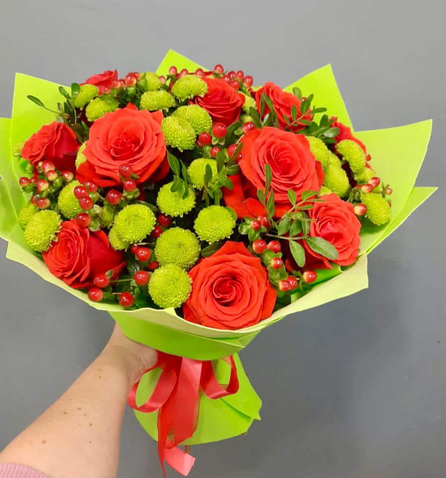 Букет цветов из: Хризантемы и Розы в Дубовском