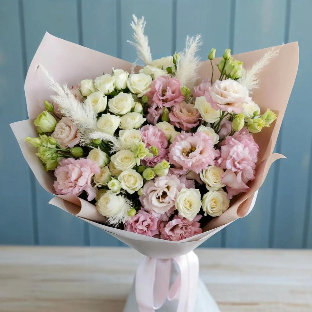 Букет цветов из: Альстромерии и Розы в Дубовском