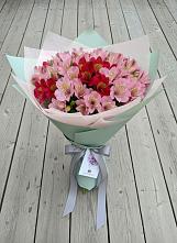 Букет цветов из:  Альстромерии в Дубовском