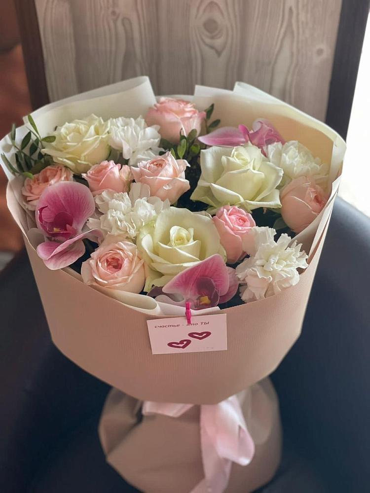 Букет цветов из: Орхидеи, Розы и Гвоздики в Дубовском