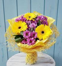 Букет цветов из:  Хризантемы и Герберы в Дубовском