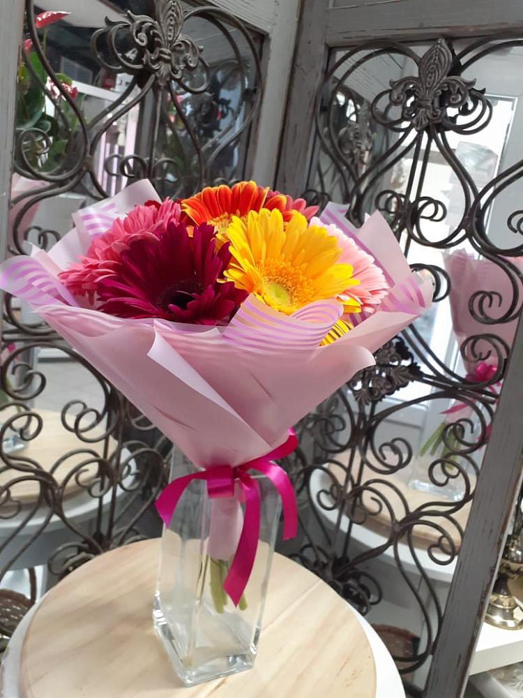 Букет цветов из: Герберы в Дубовском