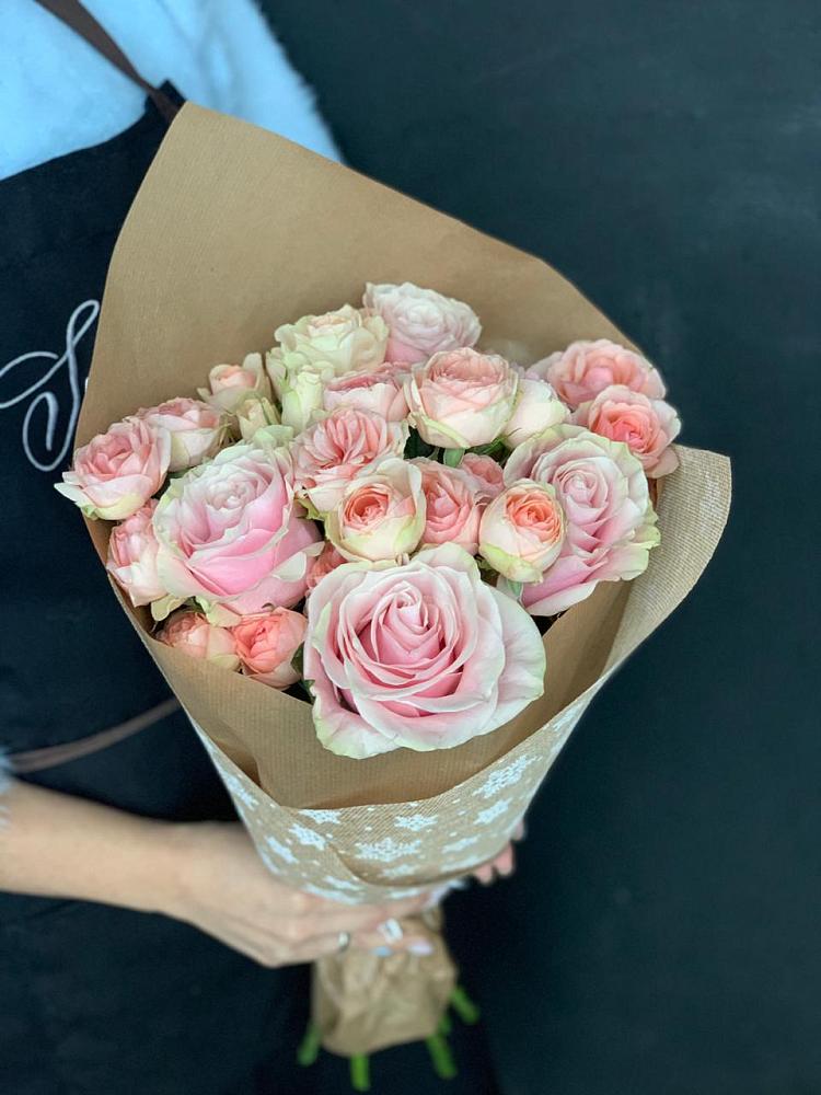 Букет цветов из: Хризантемы и Розы в Дубовском