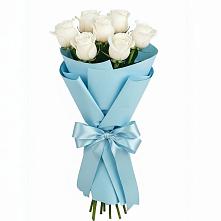 Букет 7 белых роз Проуд в Дубовском