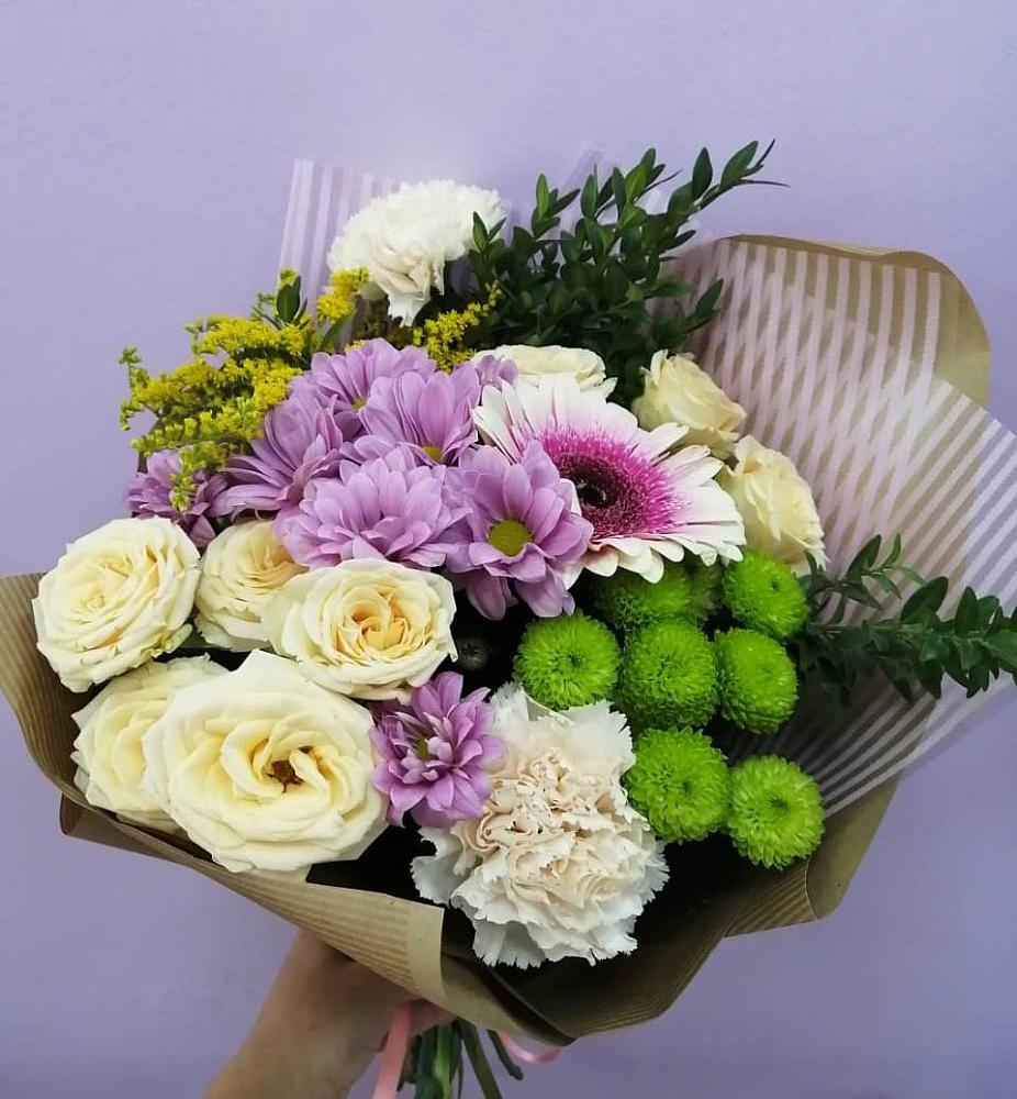 Букет цветов из: Хризантемы, Розы, Гвоздики и Герберы в Дубовском