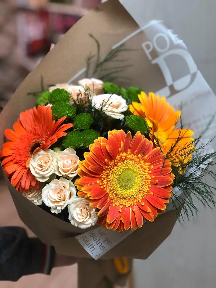 Букет цветов из: Герберы, Хризантемы и Розы в Дубовском