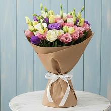 Букет цветов из:  Лизиантусы в Дубовском