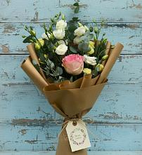 Букет цветов из:  Розы и Лизиантусы в Дубовском